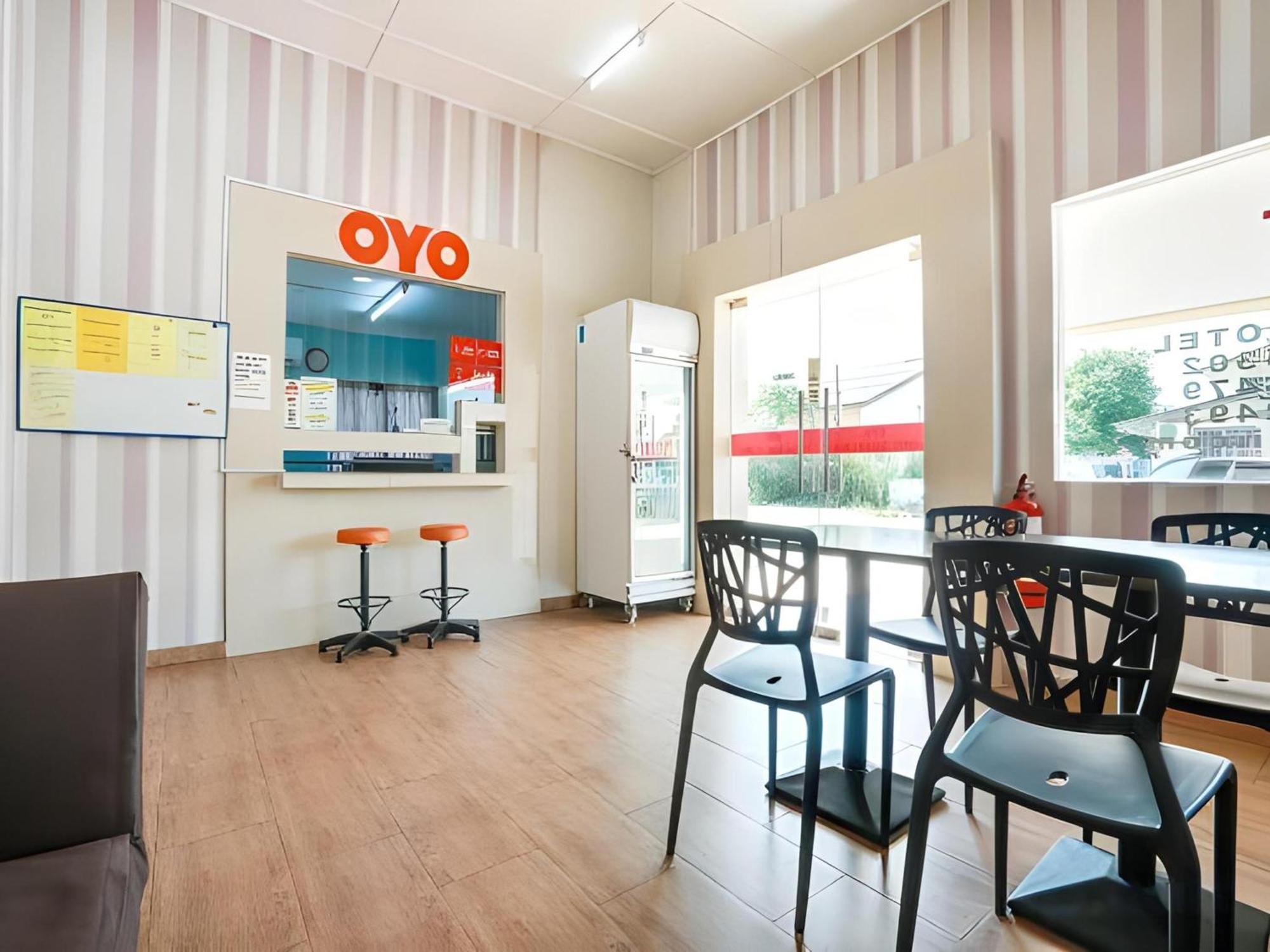 Oyo44094班吉拉奈酒店 外观 照片